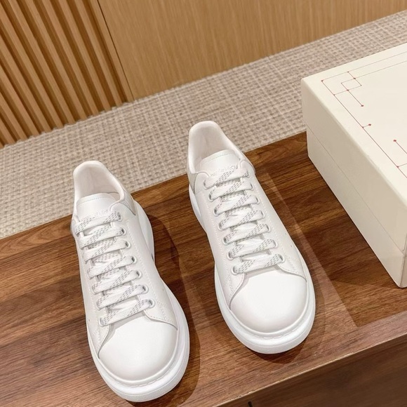 Alexander McQueen Shoes - Alexander McQueen Crackle Sneakers